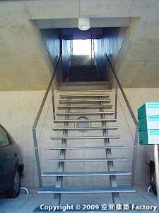 �K�i�@�O���[���t���b�g�@�f�U�C�i�[�Y�}���V����