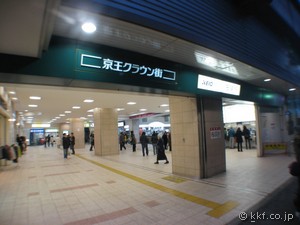 ���ˉw
