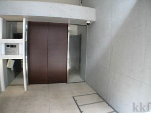 �G���g�����X