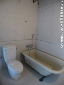 �o�X���[��