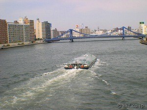 ���c���]��