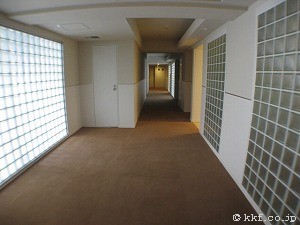 2階共用廊下