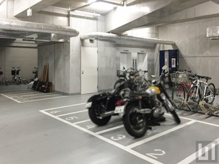 バイク置き場