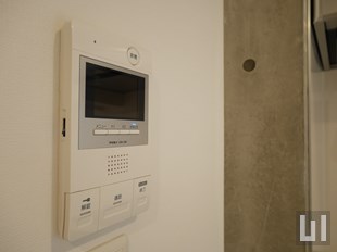 インターホン