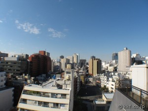 �o���R�j�[