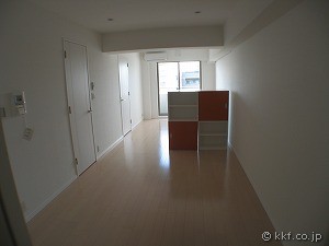 玄関より