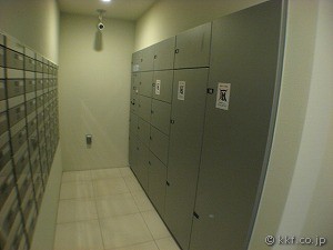 宅配ロッカー