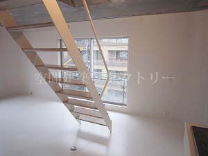 トリフォリア　4F/5Fメゾネット（2LDK　65.30m2）