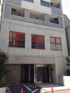 プレミアステージ内神田（2階店舗）　神田駅　徒歩3分
