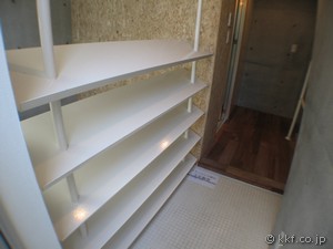 シューズボックス