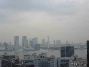 �o���R�j�[����̒��]