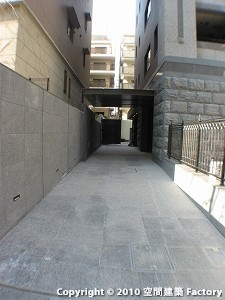 GgXAv[`