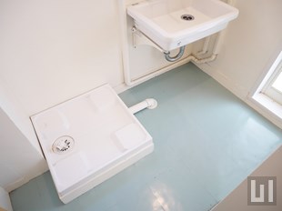 洗濯機置き場