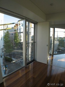 ベッドルーム