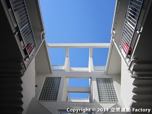 マンション外観写真