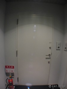 玄関ドア