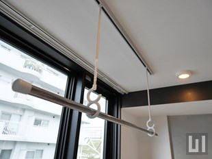 吊り下げ式物干し