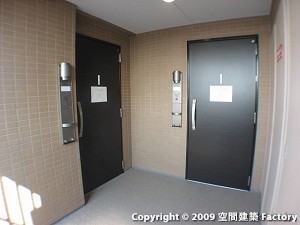 共用廊下　コンフォリア九段