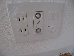 �}���`���f�B�A�R���Z���g