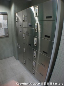 宅配ロッカー