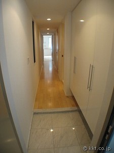 玄関ホール