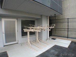 ラック式駐輪場