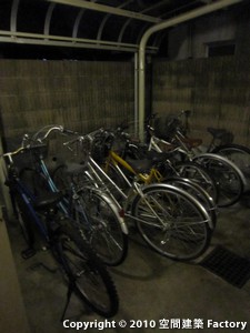 自転車置き場写真