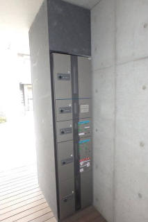 宅配ボックス