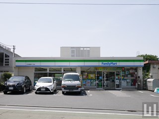 ファミリーマート