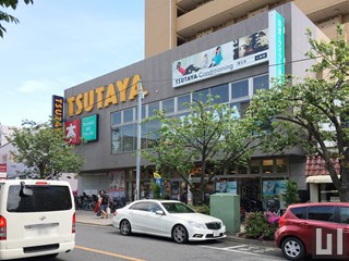 TSUTAYA